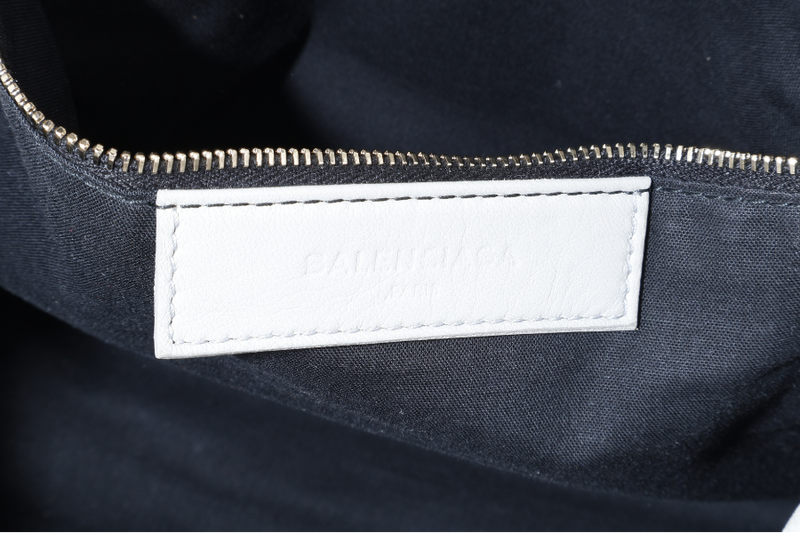 BALENCIAGA CITY EDGE LIGHT GREY LEATHER GOLD HARDWARE WITH STRAPS AND DUST COVER