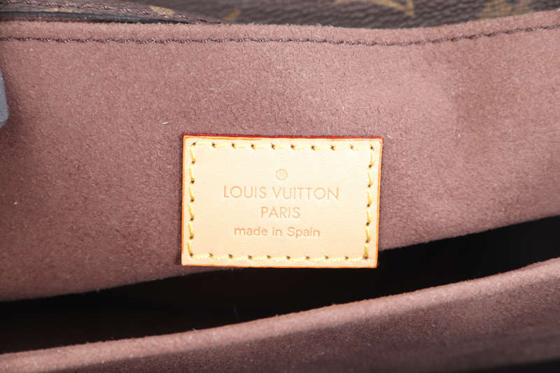 LOUIS VUITTON M44875 POCHETTE METIS MONOGRAM CANVAS GOLD HARDWARE WITH DUST COVER AND STRAPS