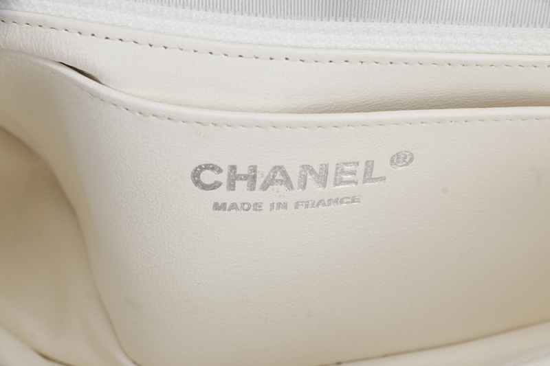 CHANEL QUILTING ENCHAINED FLAP BAG (1968xxxx) WHITE LAMBSKIN LEATHER SILVER HARDWARE WITH CARD, DUST COVER AND BOX