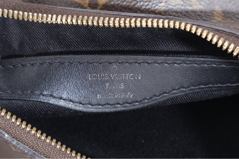 LOUIS VUITTON M45831 BOULOGNE PM MONOGRAM COATED CANVAS GOLD HARDWARE WITH DUST COVER AND BOX