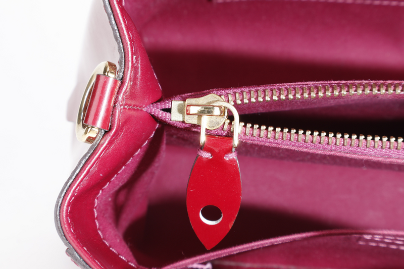 LOUIS VUITTON MONTAIGNE BB MAGENTA MONOGRAM VERNIS GOLD HARDWARE WITH STRAPS, LOCK & KEYS AND DUST COVER