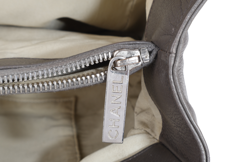 CHANEL GRAND SHOPPING TOTE (1503xxxx) GREY CAVIAR LEATHER SILVER HARDWARE WITH CARD NO DUST COVER