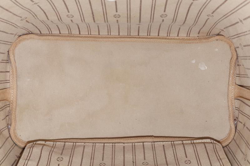LOUIS VUITTON M46975 NEVERFULL MM MONOGRAM CANVAS GOLD HARDWARE WITH DUST COVER
