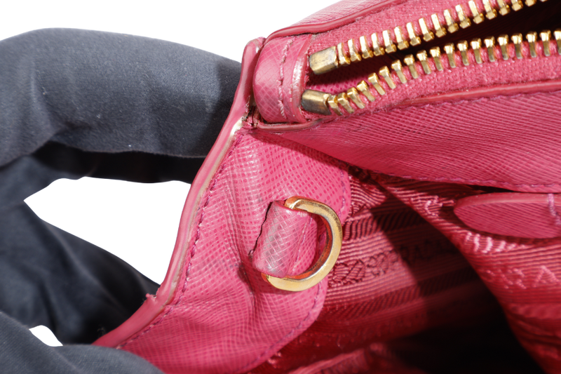 PRADA SAFFIANO LUX TOTE PINK BAG WITH STRAPS GOLD HARDWARE AND DUST COVER NO CARD