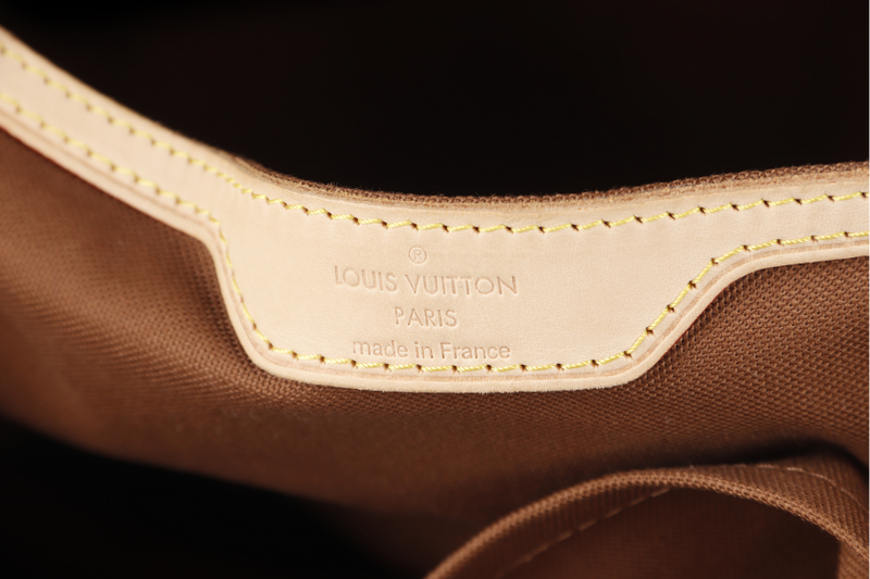 LOUIS VUITTON PALERMO GM MONOGRAM WITH STRAPS AND DUST COVER