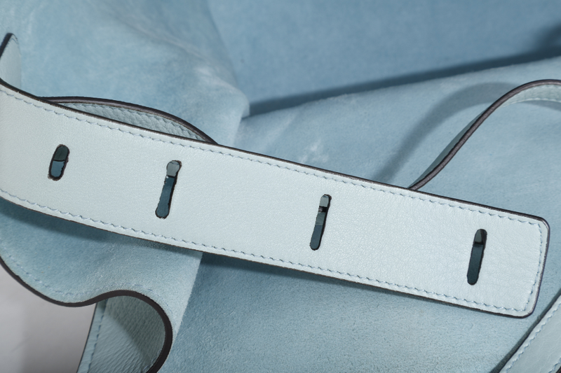 CELINE LUGGAGE TOTE POWDER BLUE LEATHER GOLD HARDWARE WITH DUST COVER NO BOX