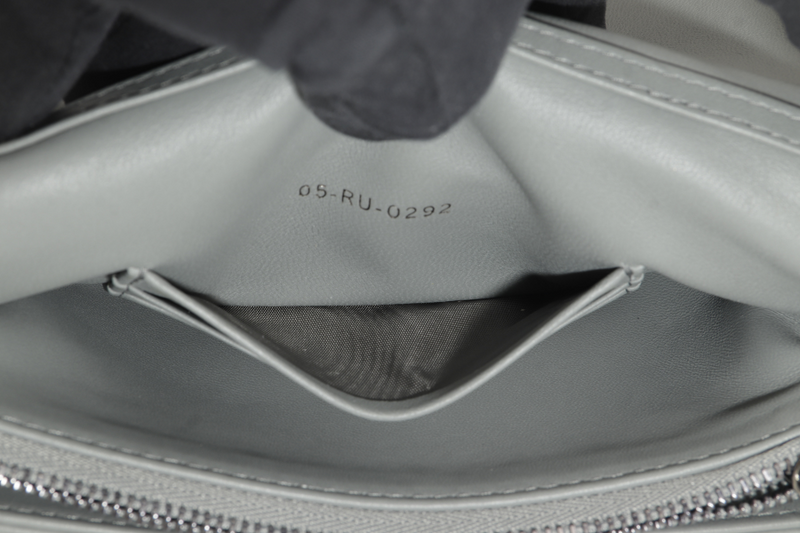 CHRISTIAN DIOR GREY LEATHER WOC 05-RU-0292 RUTHENIUM CHAIN WITH DUST COVER