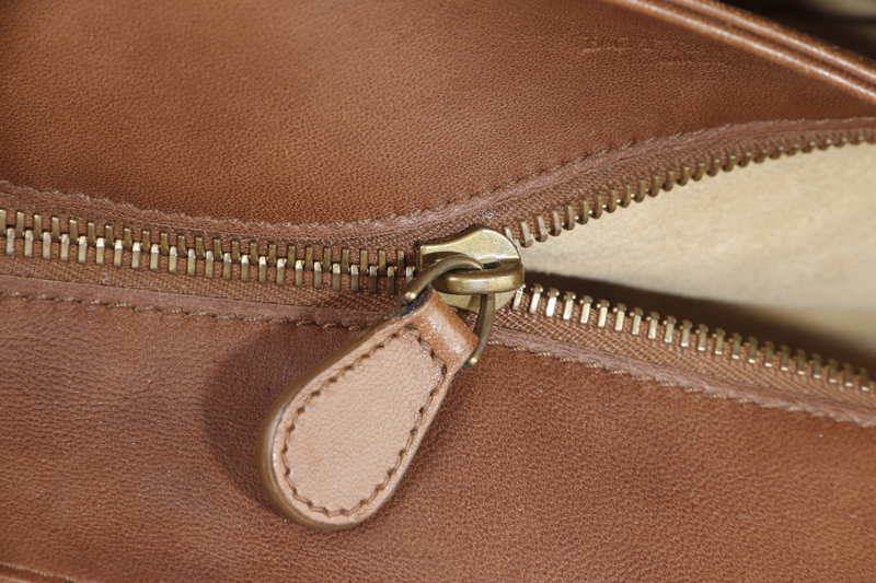 BOTTEGA VENETA WOMAN BOSTON BAG MEDIUM BROWN LEATHER GOLD HARDWARE WITH DUST COVER