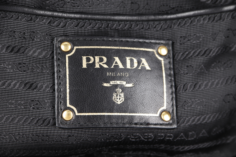 PRADA TESSUTO GAUFRE (BN1788) NYLON NERO WITH STRAP AND DUST COVER