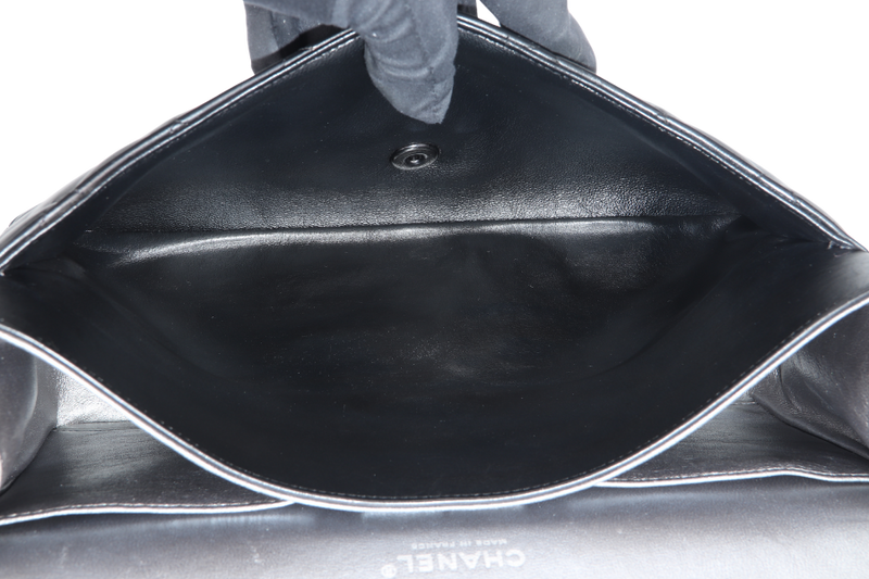 CHANEL CLASSIC FLAP JUMBO BLACK LAMBSKIN SILVER HARDWARE (1879xxxx) NO CARD, WITH DUST COVER AND BOX