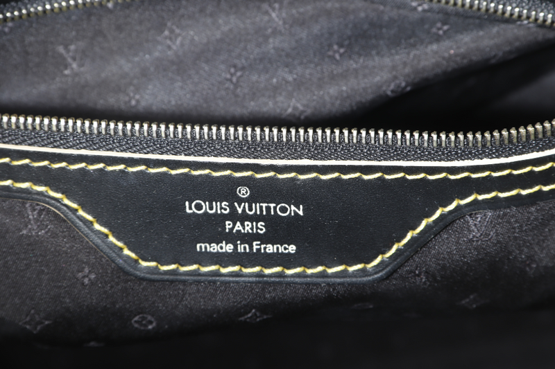 LOUIS VUITTON LOCKIT SUHALI PM BLACK LEATHER GOLD HARDWARE NO DUST COVER