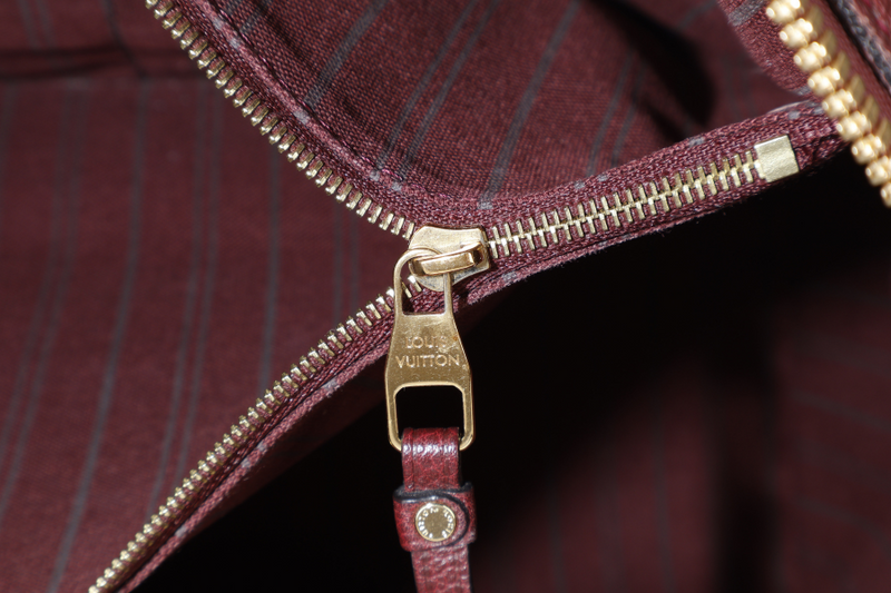 LOUIS VUITTON LUMINEUSE PM (M93413) BURGUNDY MONOGRAM EMPREINTE GOLD HARDWARE WITH DUST COVER