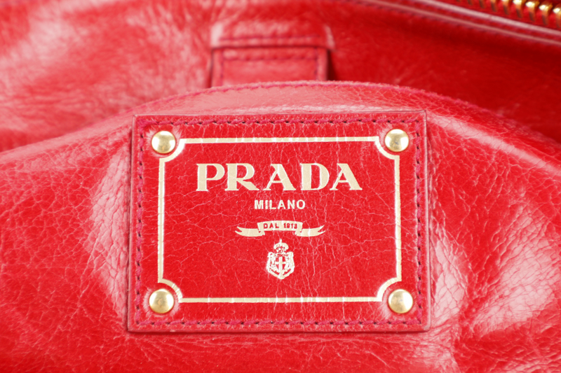 PRADA BR2324 VITELLO SHINE RED MEDIUM SATCHEL LEATHER 2WAYS BAG GOLD HARDWARE WITH CARD AND STRAPS