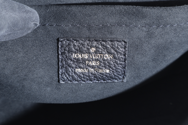 LOUIS VUITTON M58557 LOCKME TENDER NOIR CALFSKIN GOLD HARDWARE WITH DUST COVER AND BOX