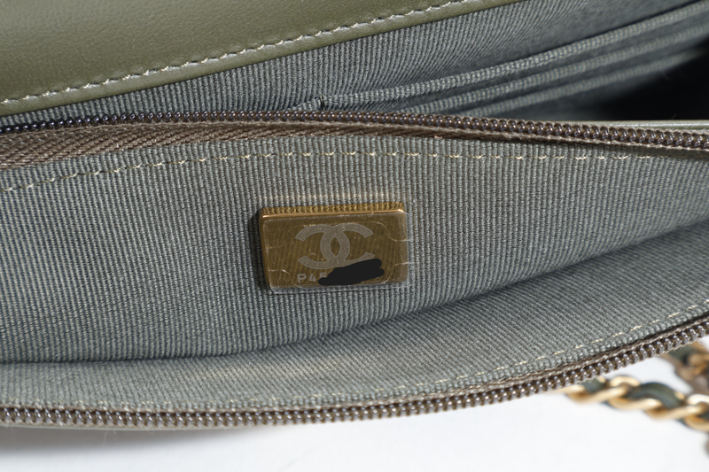 CHANEL PICK ME UP TOP HANDLE WOC GREEN LAMBSKIN GOLD HARDWARE (P45Txxxx) WITH DUST COVER, BOX AND PAPER BAG