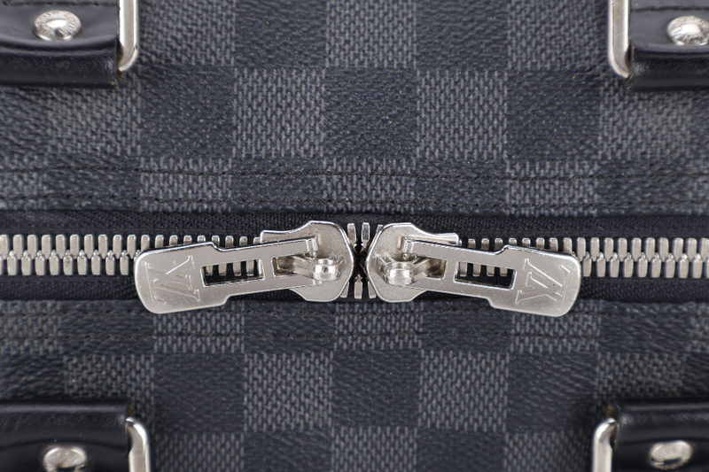 LOUIS VUITTON N41418 KEEPALL BANDOULIERE 45 DAMIER GRAPHITE CANVAS SILVER HARDWARE WITH STRAPS NO DUST COVER