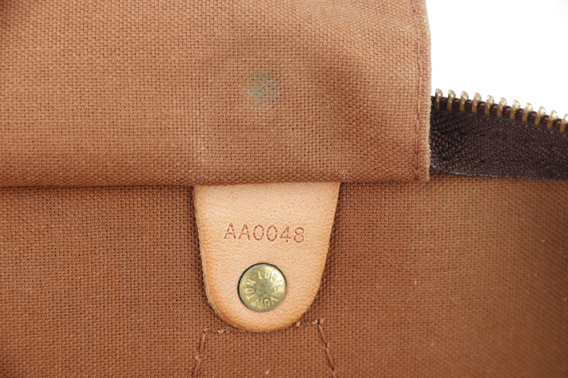 LOUIS VUITTON M41522 SPEEDY 40 MONOGRAM CANVAS GOLD HARDWARE WITH 1 KEY AND PADLOCK WITH DUST COVER