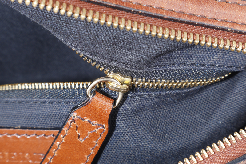 BURBERRY HOUSE CHECK BRIDLE BOWLING BAG BROWN CANVAS AND LEATHER GOLD HARDWARE WITH DUST COVER
