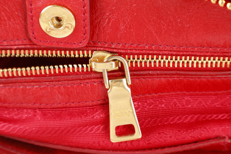 PRADA BR2324 VITELLO SHINE RED MEDIUM SATCHEL LEATHER 2WAYS BAG GOLD HARDWARE WITH CARD AND STRAPS