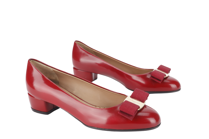 SALVATORE FERRAGAMO VERA BOW HEELS RED LEATHER SIZE 35