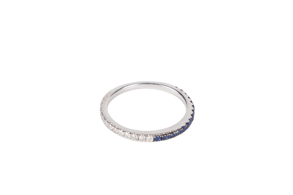K18 WHITE GOLD RING WITH DIAMONDS AND SAPPHIRE SIZE 15