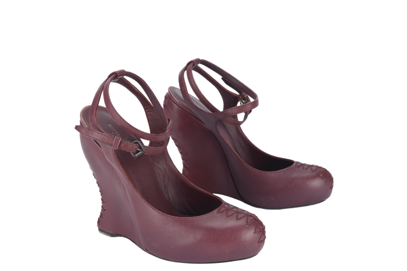 BOTTEGA VENETA WEDGE PUMPS MAROON LEATHER SIZE 35.5