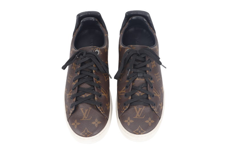 LOUIS VUITTON FRONTROW LEATHER TRAINERS SIZE 7.5