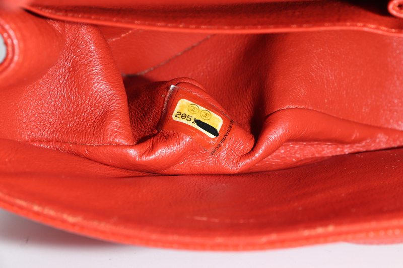 CHANEL CLASSIC FLAP MEDIUM ORANGE RED CAVIAR GOLD HARDWARE (2051xxxx) WITH CARD