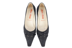 MIU MIU BLACK BOW PUMPS SIZE 38.5