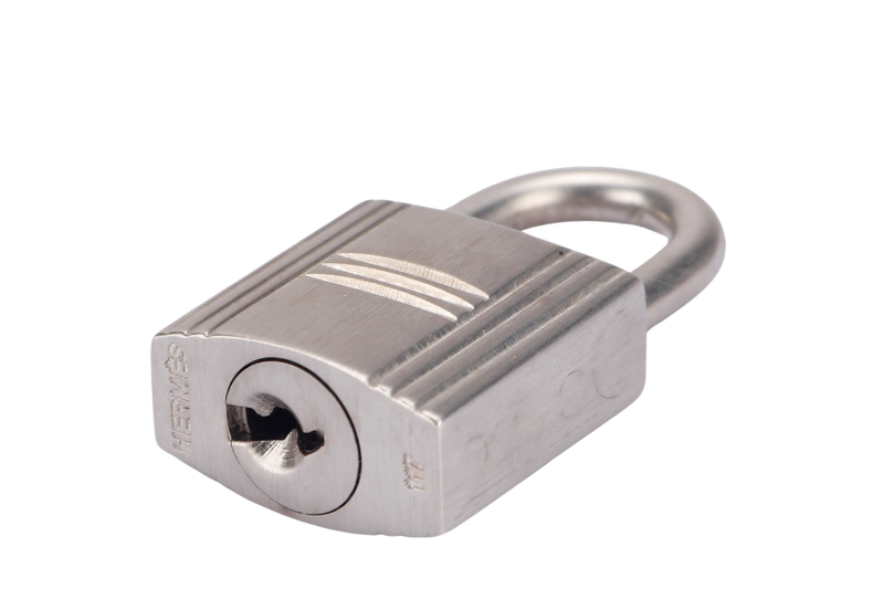 HERMES BRUSHED SILVER LOCK (Ref.117) NO KEY