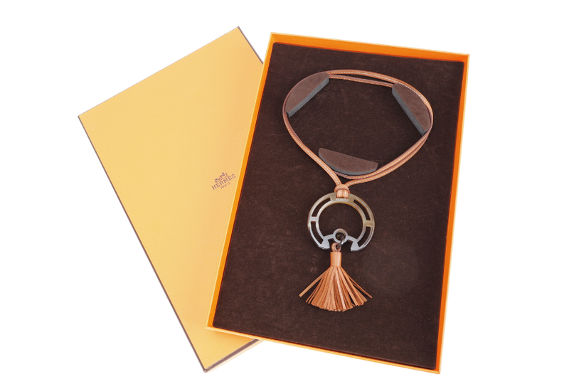 HERMES BUFFALO HORN ROUND PENDANT NECKLACE WITH FRINGE GOLD COLOUR WITH BOX