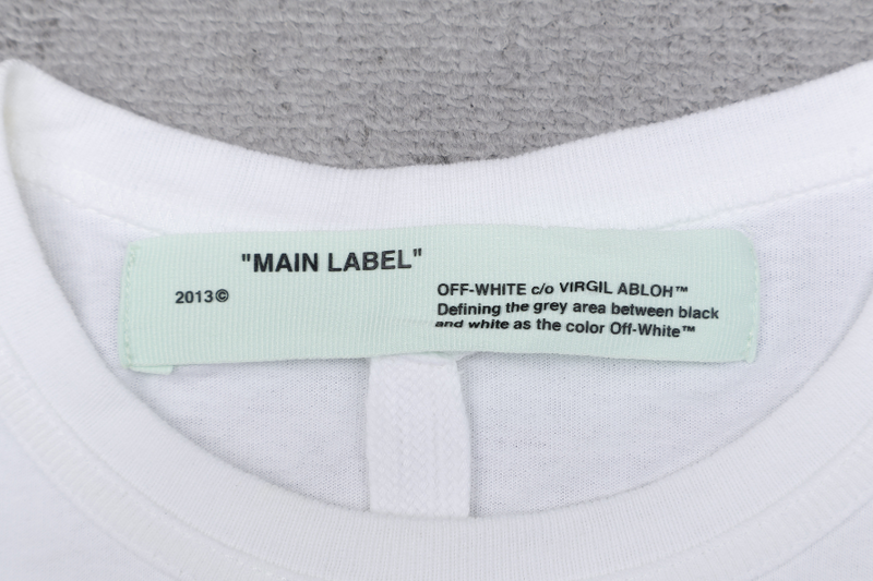 OFF WHITE T SHIRT CAUTION TAPE LONG SLEEVE SIZE XS WHITE TEMPETATURE