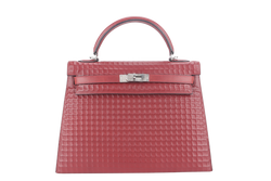HERMES KELLY 32 WAFFLE SELLIER STAMP G (YEAR 2003) ROUGE H EVERCALF LEATHER SILVER HARDWARE WITH STRAPS, DUST COVER (NO KEYS & LOCK)