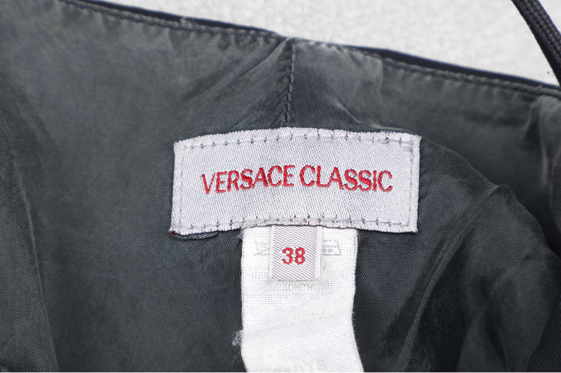 VERSACE BLACK SKIRT SIZE 38