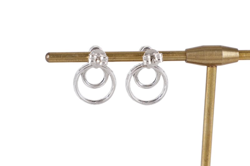 K18 750 WHITE GOLD EARRINGS WITH DIAMONDS