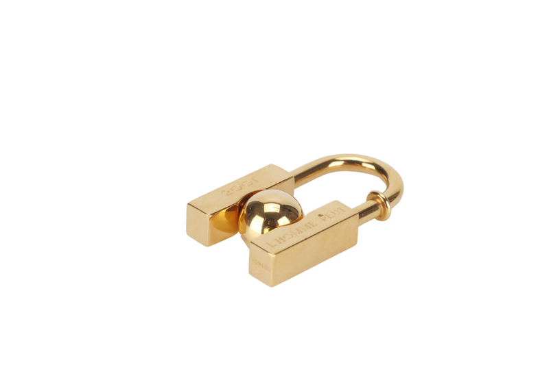 HERMES GOLD PLATED EMBELLIR LA TERRE LOCK CHARM WITH BOX