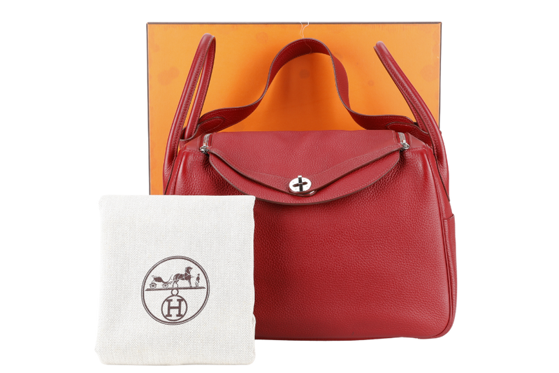 HERMES LINDY 34 ROUGE CASAQUE CLEMENCE SILVER HARDWARE STAMP Q (2015) WITH DUST COVER AND BOX