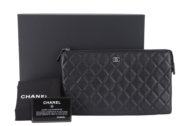 CHANEL BLACK LAMBSKIN QUILTED CLUTCH (2638xxxx) SILVER HARDWARE WITH DUST COVER AND BOX