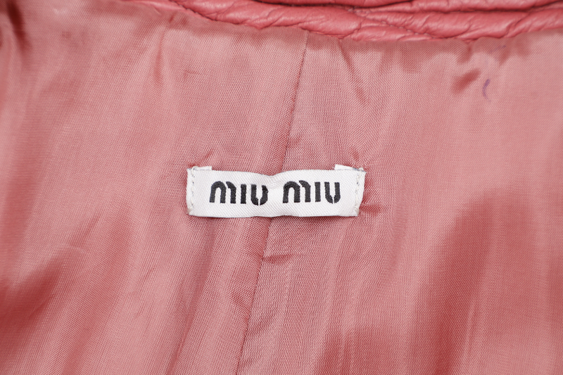 MIU MIU TAMARIS COLOR NAPPA MATELASSE COAT SIZE 40 WITH DUST COVER