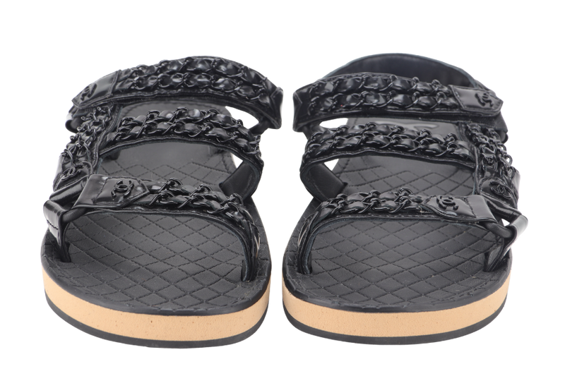 CHANEL DAO SANDALS EU SIZE 38 WITH DUST COVER AND BOX