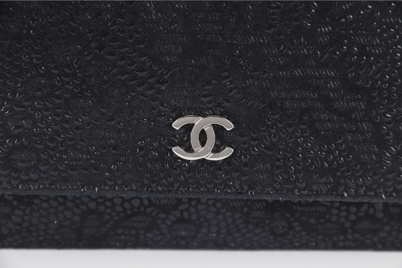 CHANEL W.O.C FLOWER LACE (1895xxxx) BLACK EMBOSSED GOATSKIN SILVER HARDWARE NO DUST COVER