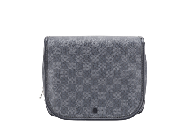 LOUIS VUITTON N41419 TRUTH SUSPENDABLE TRAVEL POUCH DAMIER GRAPHITE CANVAS SILVER HARDWARE NO DUST COVER