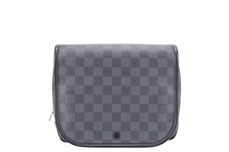 LOUIS VUITTON N41419 TRUTH SUSPENDABLE TRAVEL POUCH DAMIER GRAPHITE CANVAS SILVER HARDWARE NO DUST COVER