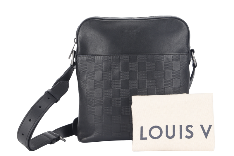 LOUIS VUITTON INFINI DISTRICT (N23355) BLACK DAMIER SILVER HARDWARE CROSSBODY WITH DUST COVER