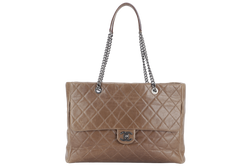 CHANEL FRONT POCKET FLAP SHOPPING TOTE (1974xxxx) BROWN GLAZED CALFSKIN SILVER HARDWARE WITH DUST COVER