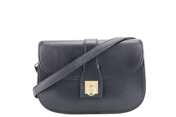 CELINE VINTAGE BLACK LEATHER FLAP RING SHOULDER BAG WITH GOLD HARDWARE DM93 WITH DUST COVER