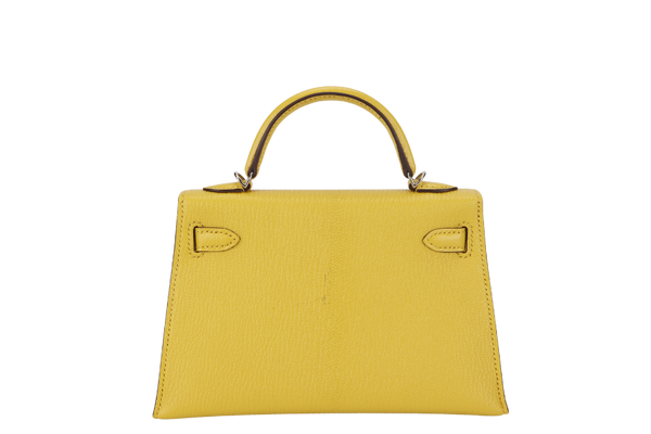 HERMES KELLY 20 VERSO JAUNE DE NAPLES AND GOLD COLOR CHEVRE LEATHER WITH SILVER HARDWARE STAMP Y (2000) WITH LOCK&KEYS, STRAPS AND DUST COVER