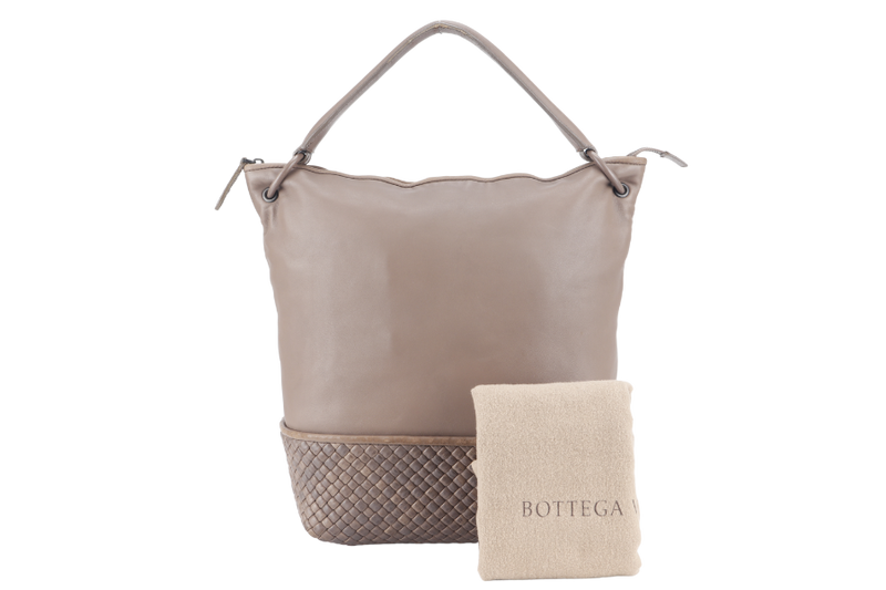 BOTTEGA VENETA SHOULDER BAG MEDIUM BROWN SILVER HARDWARE WITH DUST COVER