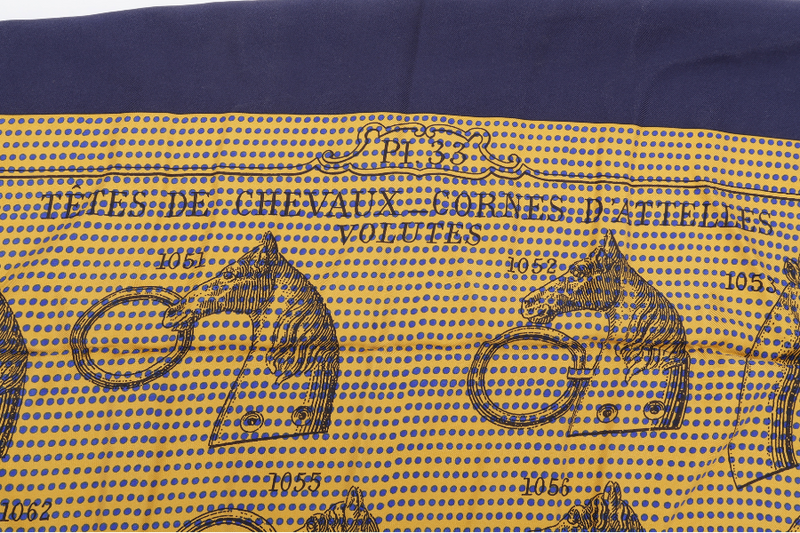 HERMES SILK SCARF 88X88CM ABSTRACT PATTERN WITH BOX