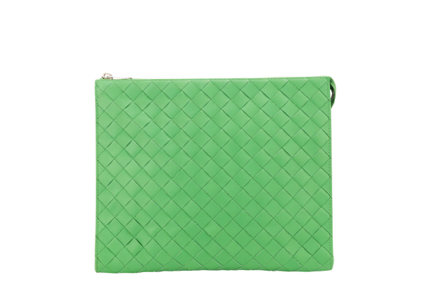 BOTTEGA VENETA CLUTCH GREEN INTRECCIATO LEATHER WITH DUST COVER